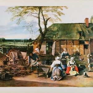 Puede incluir: Pintura detallada de una escena rural con figuras realizando diversas actividades. Una casa con techo de paja se encuentra en el fondo. Personas trabajan con heno y un carro tirado por caballos. La paleta de colores incluye tonos terrosos y un cielo despejado.