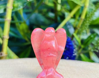Cherry Quartz Angel 35mm - Hand Carved Crystal | Joy, Enthusiasm, and Uplifting Energy