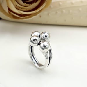 Silver Bubbles Ring, Ball Ring, Modern Geometric, Statement Jewelry