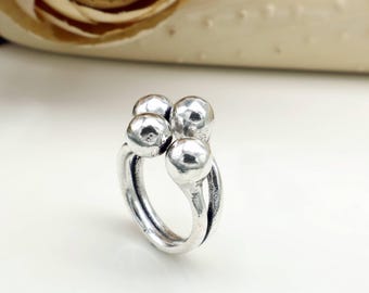 Silver Bubbles Ring, Ball Ring, Modern Geometric, Statement Jewelry