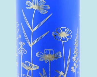 Engraved 32 oz Owala | Personalized Floral Water Bottle | Custom Name Engraved Tumbler | Spring Blooms - OOPS! Tiny Dent - SALE!