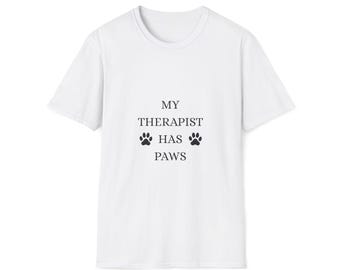 Camiseta estilo suave "Mi terapeuta tiene patas"