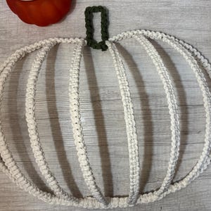 Macrame Pumpkin Hanging - Boho Fall Decor