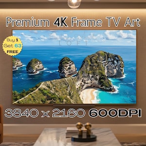Puede incluir: Una obra de arte para TV 4K enmarcada muestra un paisaje costero con formaciones rocosas y una playa. El texto "Premium 4K Frame TV Art" está en la parte superior. La resolución es de 3840 x 2160 a 600 DPI.