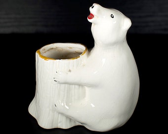 Vintage White Polar Bear Planter Winter Chill (Save the)