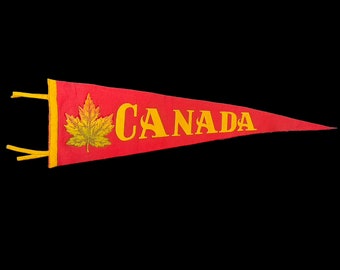 Vintage Pennant Canada Souvenir Tourist Felt Wall Hanging Maple Leaf Red