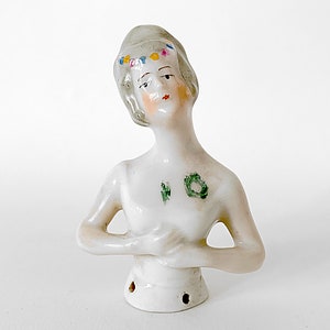 Vintage Ceramic Lady Hat Pin Cushion Bust Torso Unusual Pretty