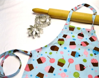 Everyone Loves Cupcakes Child Apron - ready to ship