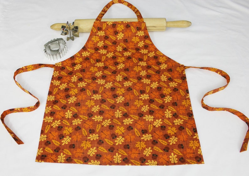 Fall Acorns and Leaves Child Apron ready to ship image 2