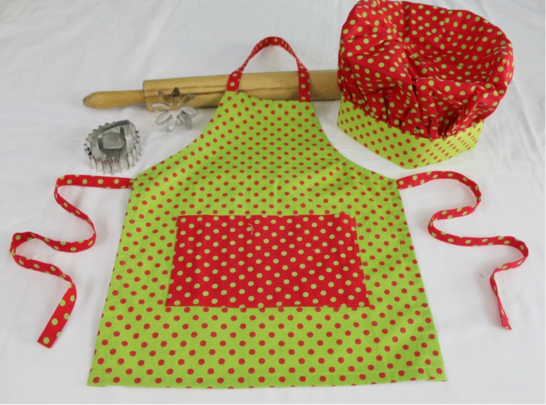Green /& Red Christmas Dots Child Apron and Adjustable Chef Hat ready to ship