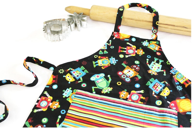 Robots Child Apron with Pocket ready to ship image 1