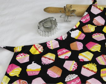 Cupcakes on Black Adult Apron