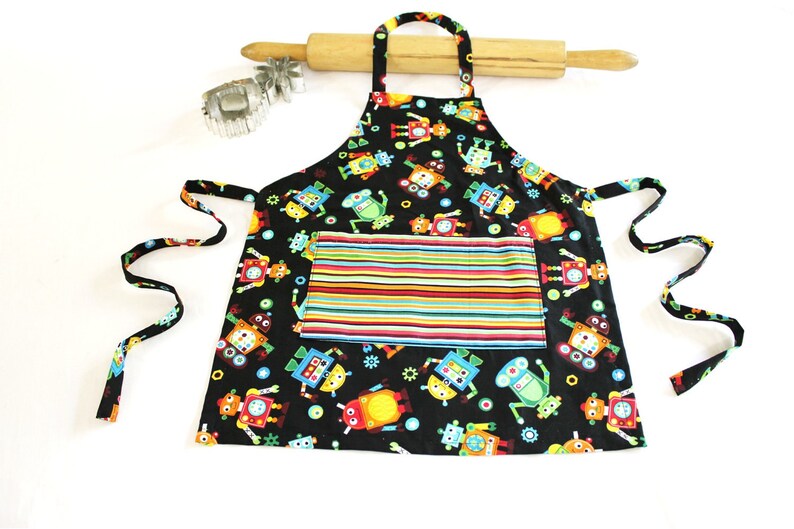 Robots Child Apron with Pocket ready to ship image 2