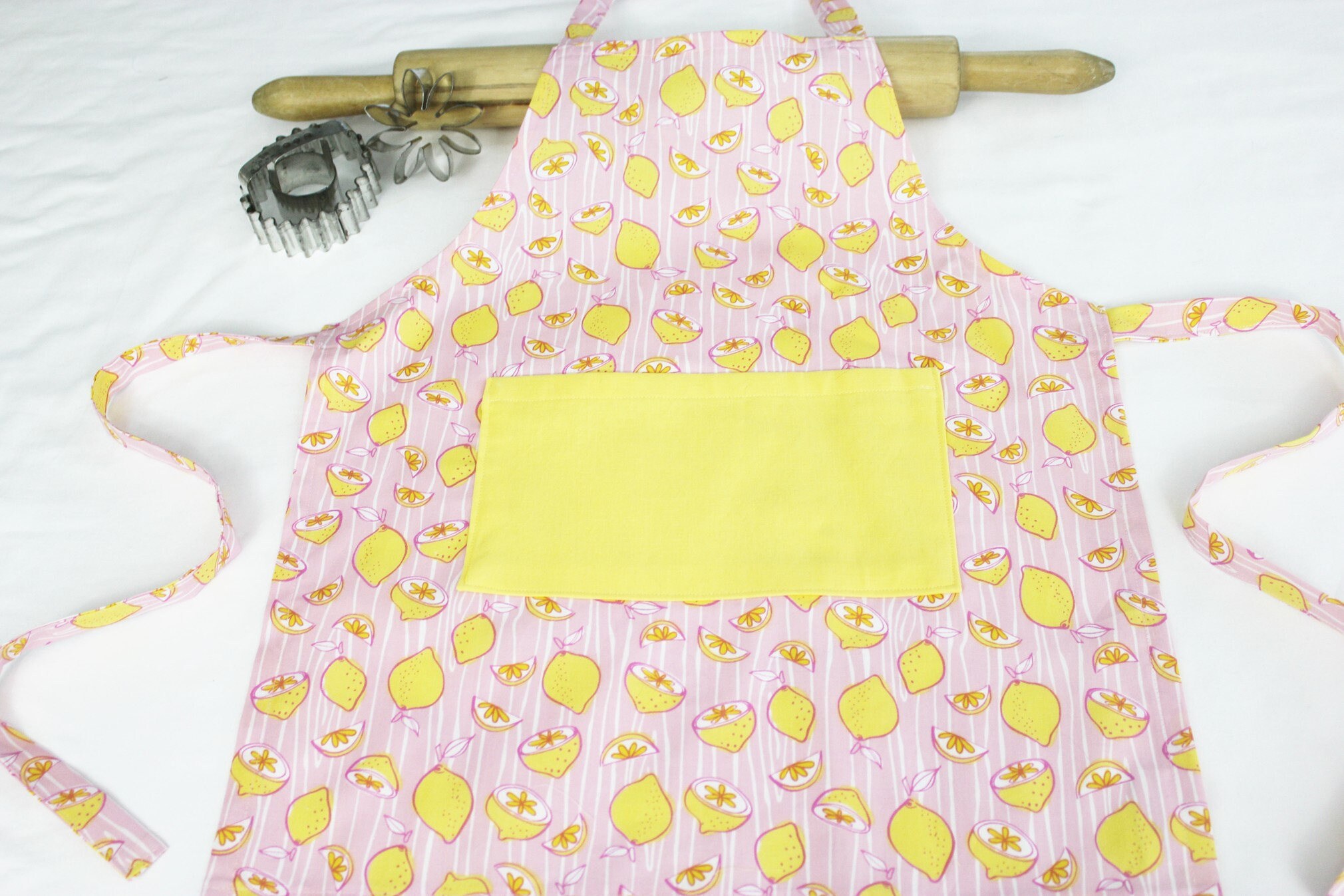 Lemons on Pink Child Apron with yellow pocket ready to ship | Etsy