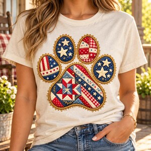 Patriotiskt tassavtryck PNG, Faux Patchwork USA Quilt, 4 juli amerikansk flagga hundälskare sublimering, vintage skjortdesign