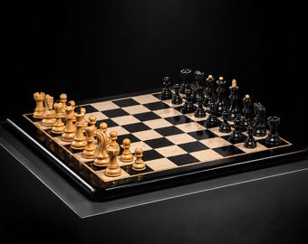 Juego de ajedrez ruso Zagreb de lujo, hecho a mano en 1959 / Piezas de ajedrez rusas Zagreb de 9,9 cm (3,9 pulgadas) con peso y acabado ebonizado, con tablero de ajedrez de madera de ébano de 53 cm (21 pulgadas)