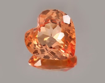 Levendige perzikmorganiet – edelsteen | Vurige hartvorm | 11 x 10 MM