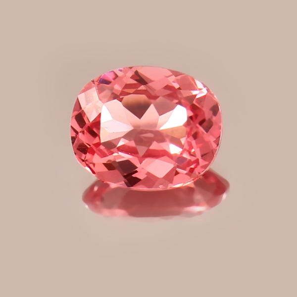 Padparadscha Sapphire Oval Gemstone – 10x8mm Sunset Pink Orange Ceylon Stone