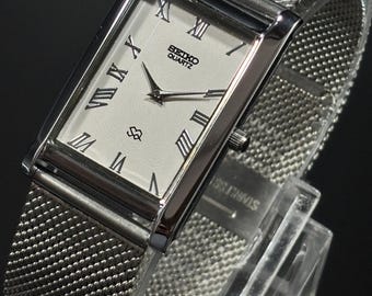Vintage Seiko Slim Men's Tank White Roman Dial Wrist Watch /Stainless Steel/Japan Made