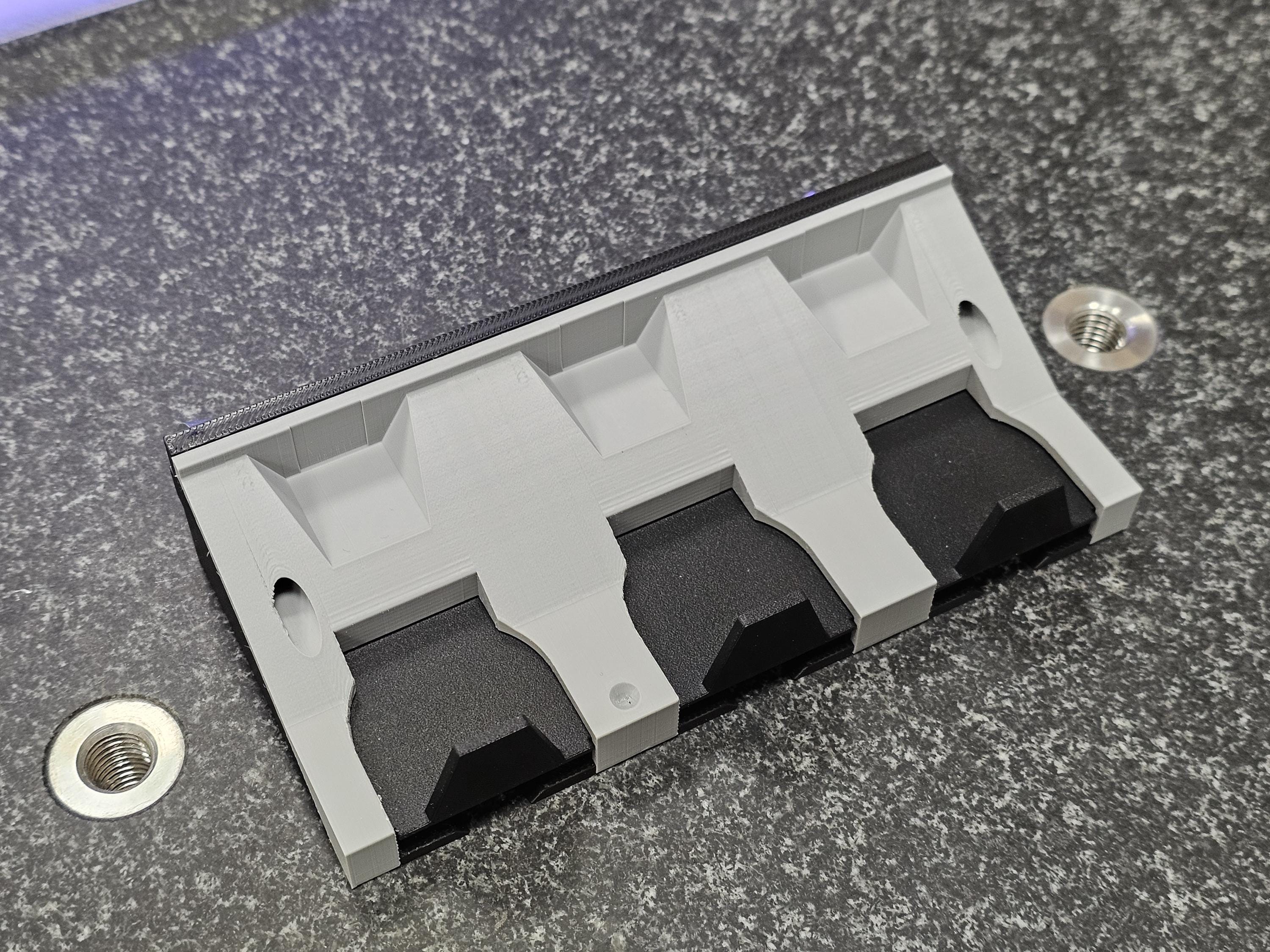 ZEISS Vast XXT Probe Socket – 3-slot CMM Holder for Zeiss Adapter