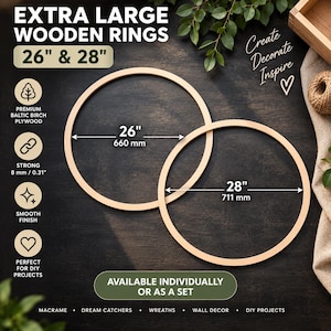 Op de afbeelding: Twee grote ronde houten ringen gemaakt van Baltisch berkenmultiplex, met een diameter van 660 mm en 711 mm. De ringen hebben een gladde afwerking en een dikte van 8 mm. De tekst op de afbeelding bevat EXTRA LARGE WOODEN RINGS, 26 & 28, en AVAILABLE INDIVIDUALLY OR AS A SET.