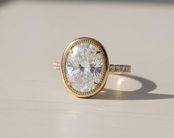 Anillo de compromiso de plata esterlina con diamantes ovalados / Banda pavé vintage