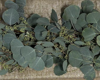 Handcrafted Eucalyptus Garland: Silver Dollar & Seeded, Wedding Table Decor