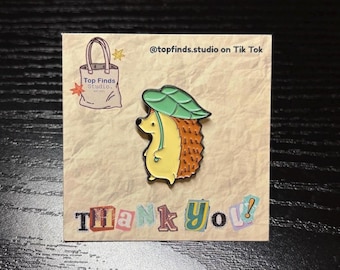 Pin de esmalte de erizo: Insignia de solapa con forma de sombrero de hoja