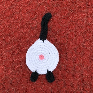 Cat Butt Coaster / Crochet Cotton / Siamese / Cat Lady Humor kitty with black tail socks paws image 2