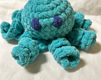 Plushie octopus stuffed toy blue eyes
