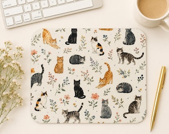 Alfombrilla de ratón con estampado de gatos dispersos en acuarela, tapete de escritorio con un lindo diseño floral de gatos, accesorio de escritorio estilo cottagecore, regalo para amantes de los gatos, decoración acogedora para la oficina.