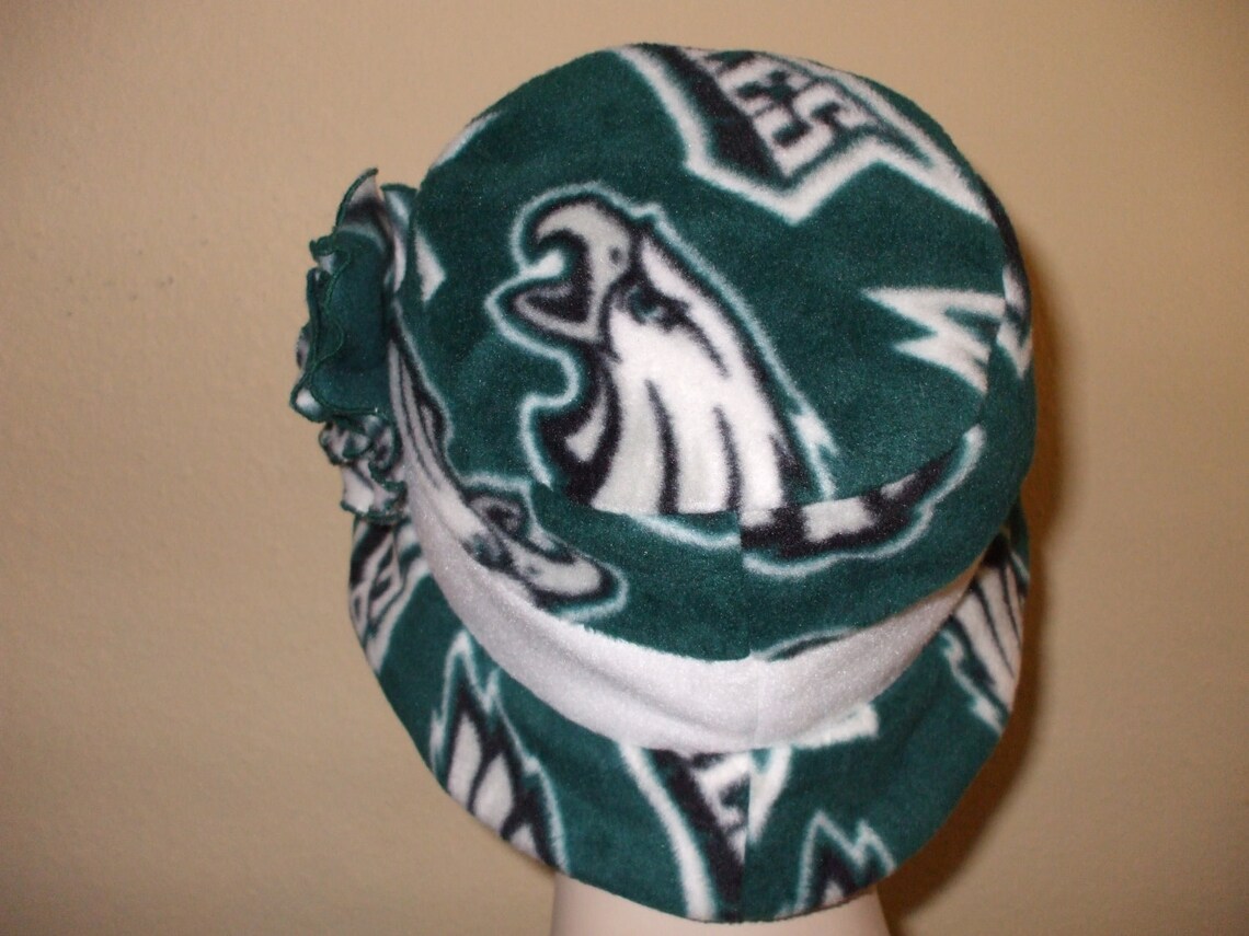 eagles fleece hat