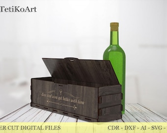 Puede incluir: Una caja de vino de madera marrón oscuro con tapa abierta, con el texto "Love and wine get better with time". Una botella de vino verde está detrás de la caja. Las palabras "LASER CUT DIGITAL FILES" están en la parte inferior.