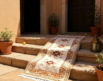 Geometric Design Special Wool Rug: Kilim