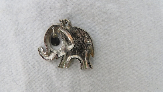 Vintage Whimsical Floating Eye Elephant Charm or Pendant Finding DR-3