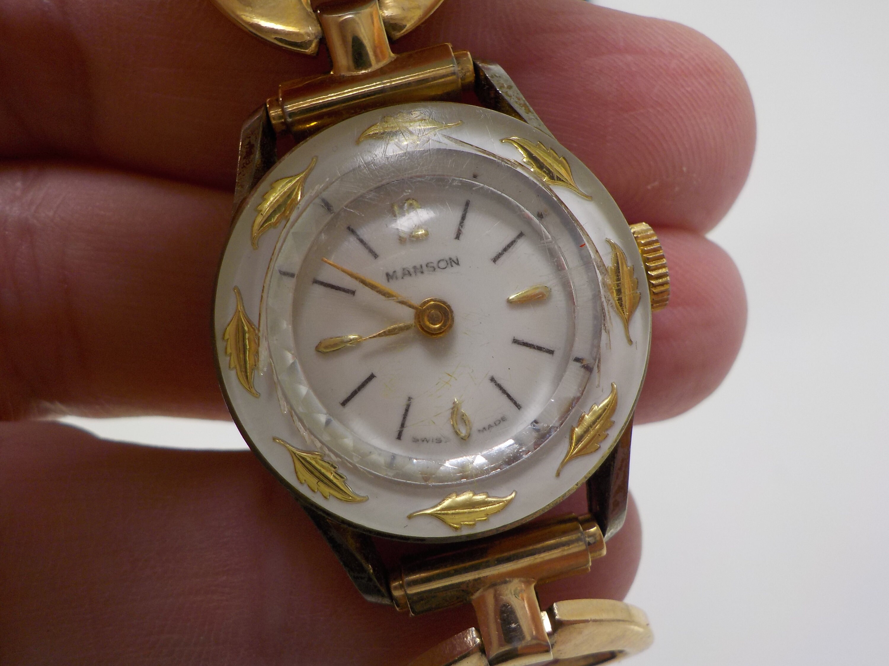 Manson Wind Up Watch Gold Leaf Edge Swiss Made Clear Glass Etsy