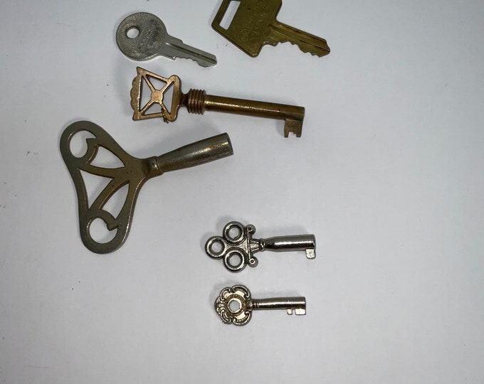 Vintage Barrel Lock Keys and Others for Supply or Repurpose Etsy