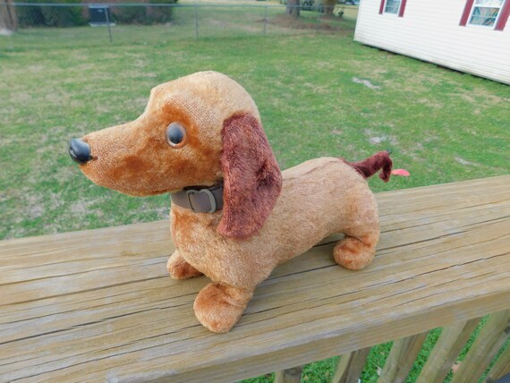 toy battery operated dogs