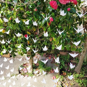 Handmade White Origami Crane Garland: Wedding Mobile Decoration (10 Strings)