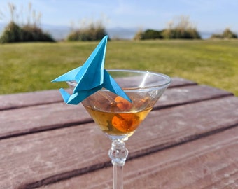 25 paper planes for cocktails, wine, origami planes, paper airplanes, cocktail picks, bar ideas