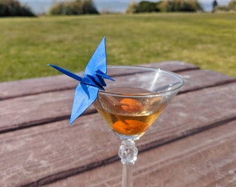 50 origami cranes for cocktails, wine, origami planes, origami birds, cocktail picks, bar ideas, cupcake toppers, sticks