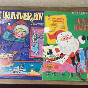 Christmas Vintage Vinyl Records Little Drummer Boy Santa Claus Is Coming To Town