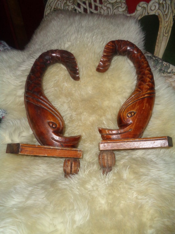Antique Carved Wood Element Fireplace 2 Pcs Fish Scale Claw Etsy