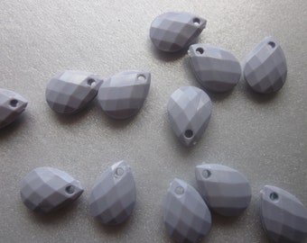 Light Gray Teardrop Faceted Acrylic Pendants 18mm 4 Pendants