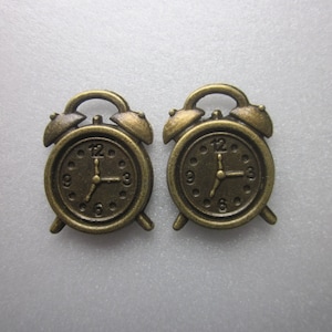 Antique Bronze Alarm Clock Pendants 18x13mm 2 Pendants