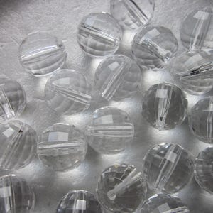 Clear Round Faceted Acrylic Beads 18mm 12 Beads