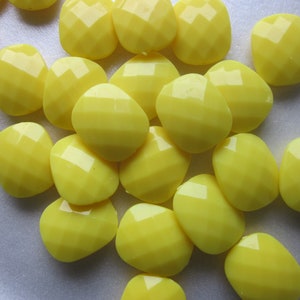 Yellow Rectangle Acrylic Beads 23.5mm 14 Beads