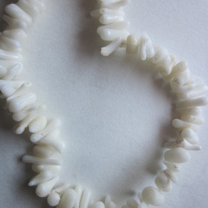 Off White Coral Chip Beads 5-14mm 15 Inch Strand