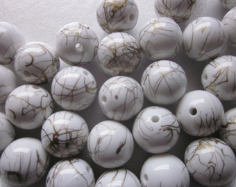 White and Gold Round Acrylic Beads 18mm 10 Beads