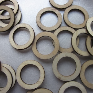 Wood Donut Linking Rings 30mm 12 Linking Rings